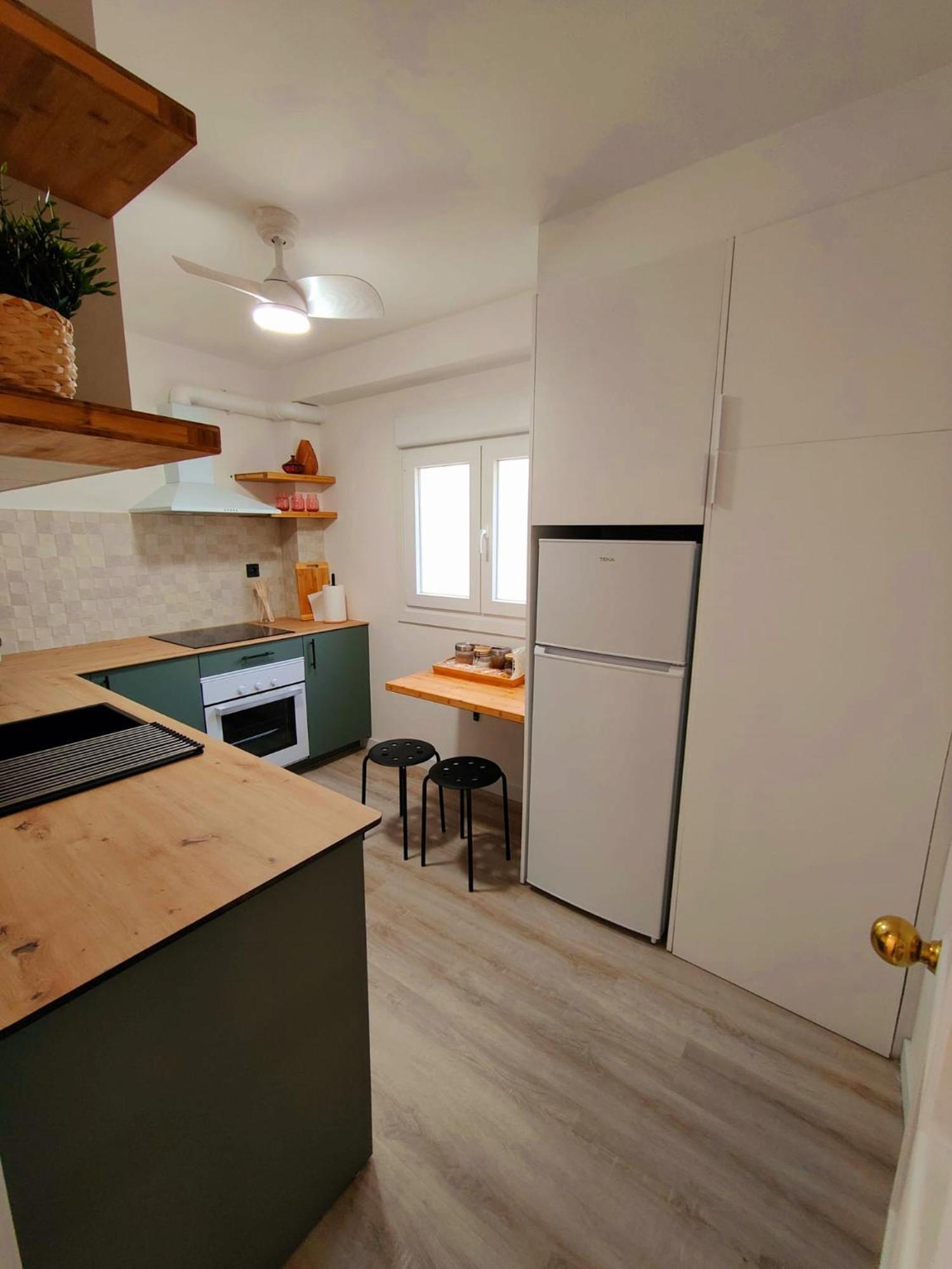 ALMERIA SOL Y SUR APARTMENTO - Parking y Netflix Exterior foto